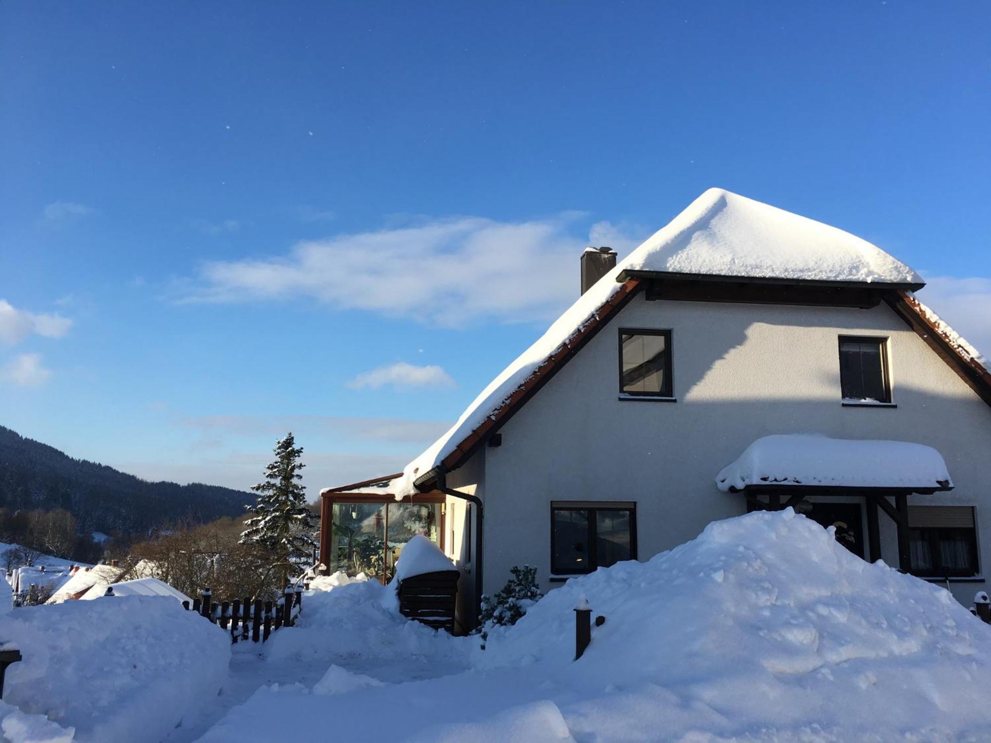 Ferienwohnung Rennsteigblick Suhl Exteriér fotografie